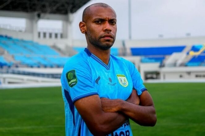 
Persela Lamongan Menghadapi Tantangan Adaptasi dengan Gelandang Baru