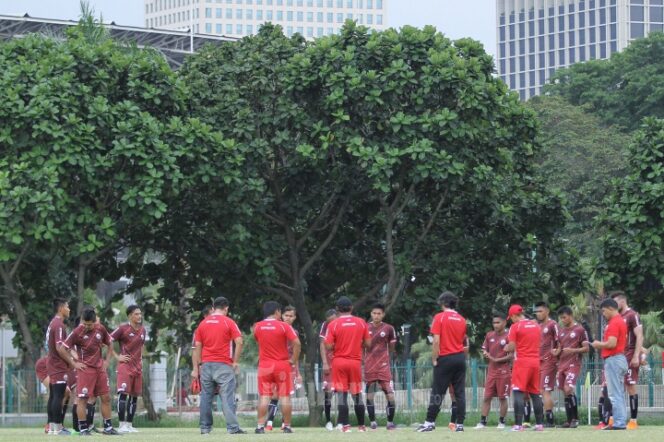 
Persija Hadapi Rekor Kandang Malut di Ternate!
